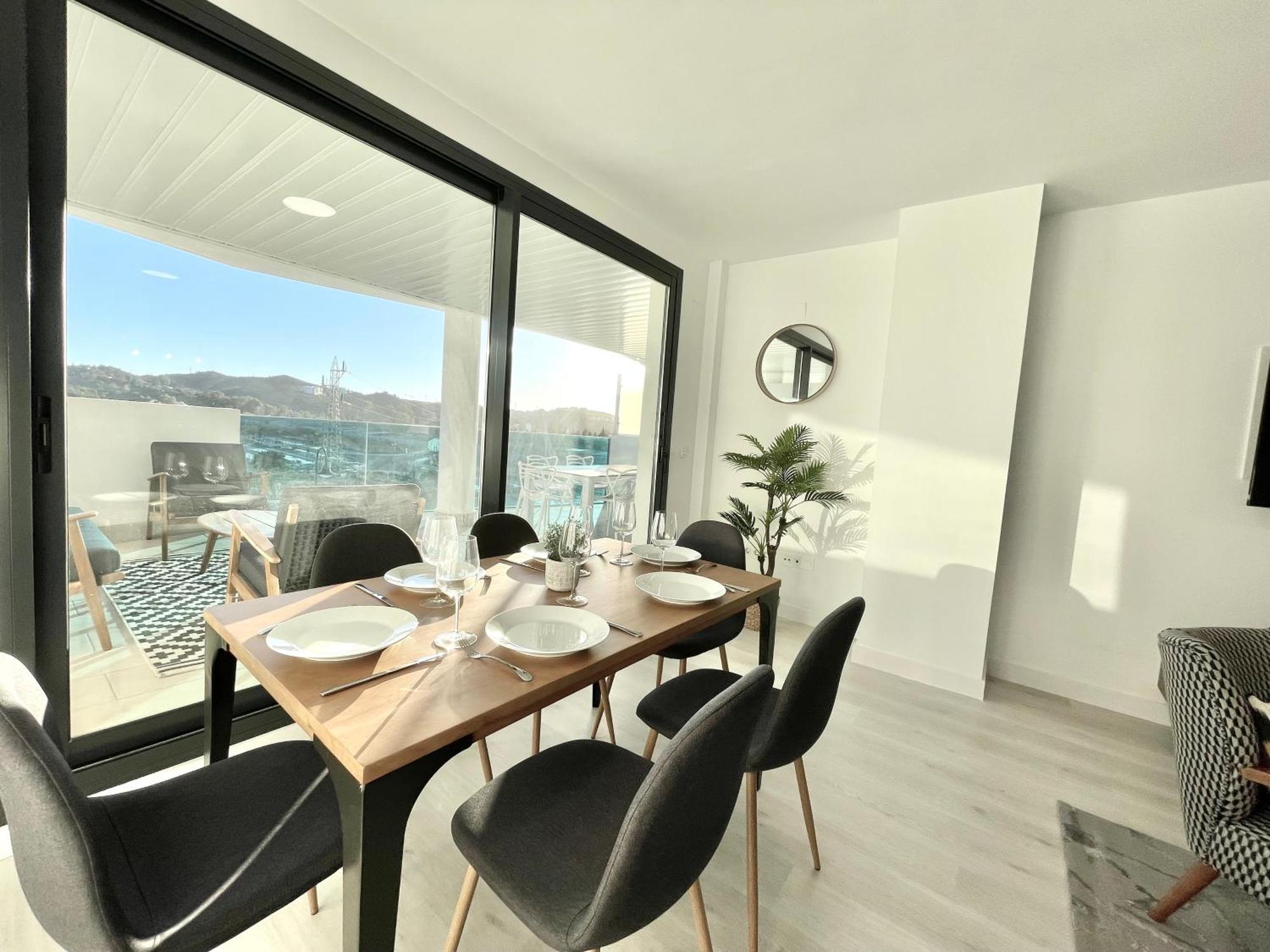 Apartment Three Bedroom Vacation Paradise *